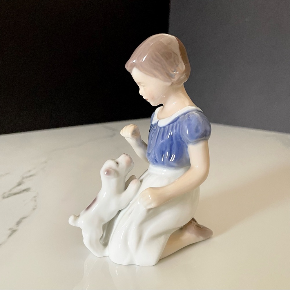 Girl with Puppy Figurine - B&G Copenhagen
